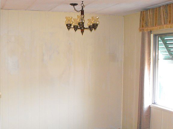 5th image of 2200 Lancaster Dr SE Unit 8B
