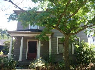 976 20th Ave, Seattle, WA 98122