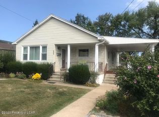 2658 Jackson St, Scranton, PA 18504