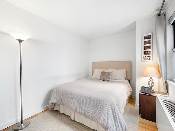 4th image of 77 E 12th St APT 6K