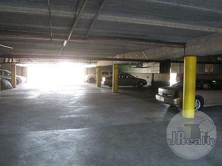 1st image of 13921 Yukon Ave #103