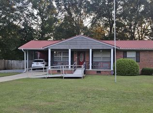 250 Maple Dr, Maplesville, AL 36750
