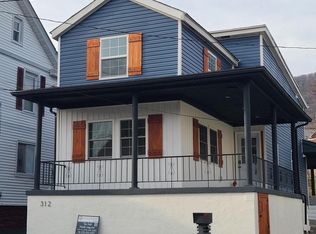 312 Center St, Lykens, PA
