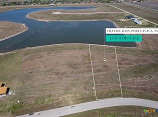 79 Channel Bass Ln, Pt Lavaca, TX 77979