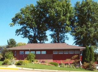 1289 W Seminary St, Richland Center, WI 53581
