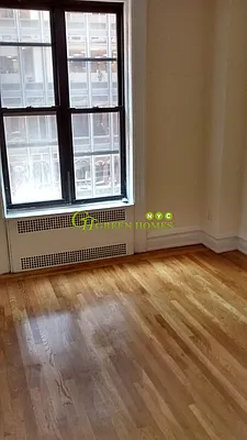 Rented by Green Home NY Realty LLC | media 46