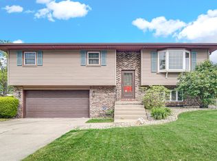 2175 Hamilton St, Portage, IN 46368