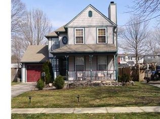 137 Jackson Ave, Magnolia, NJ 08049