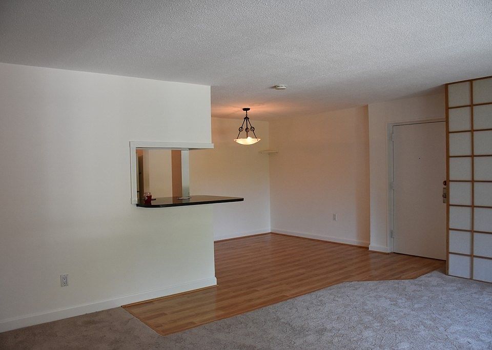 Elizabeth Condominiums 31 Hamlin Ln Needham MA Zillow