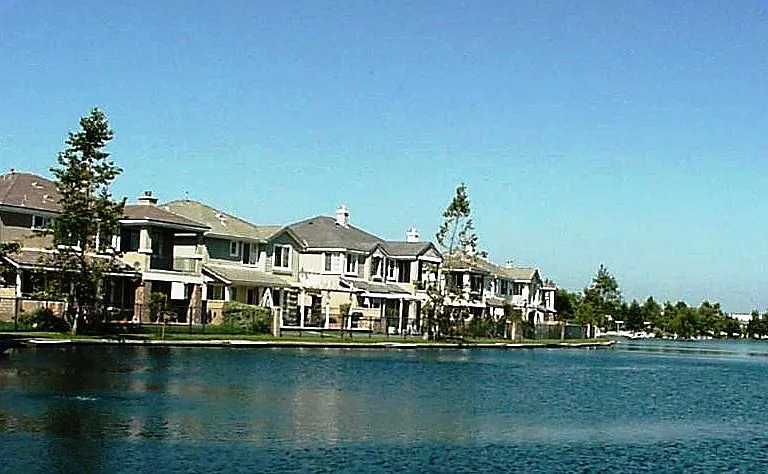 Bayview Dr — Photo 7