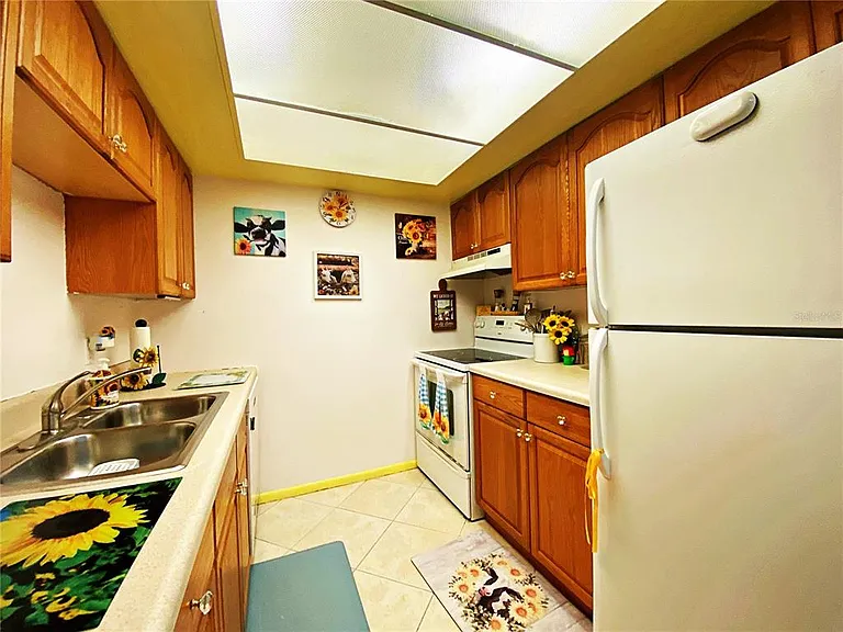 617 N Keene Rd #Q-9 — Photo 4