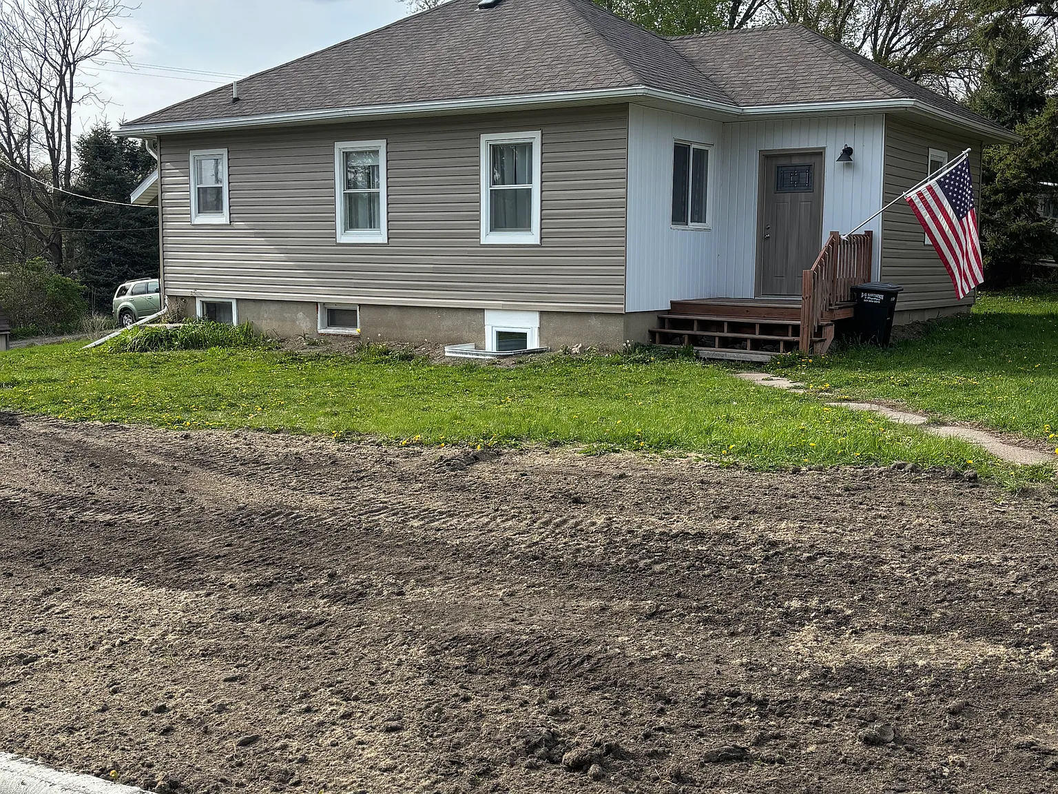 3 bed, 1000 sqft, $800 — Photo 2