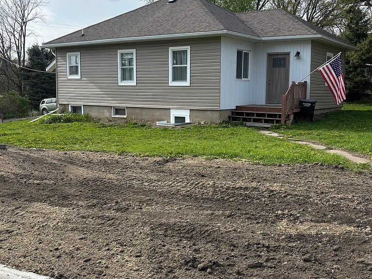 200 N Main St — Photo 10