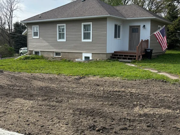 200 N Main St, Kiester, MN 56051