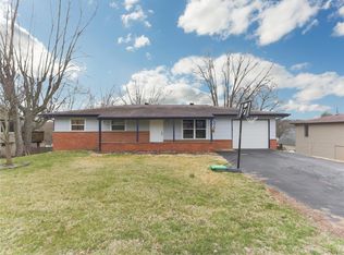 1120 James Dr, Imperial, MO 63052