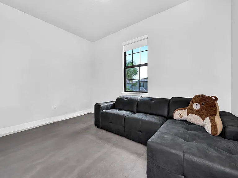 4814 Chantilly Rd — Photo 24