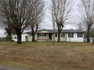 2655 Allen Bend Rd, Smithville, TN 37166