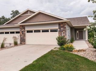 2426 Dallman Ln SE, Rochester, MN 55904