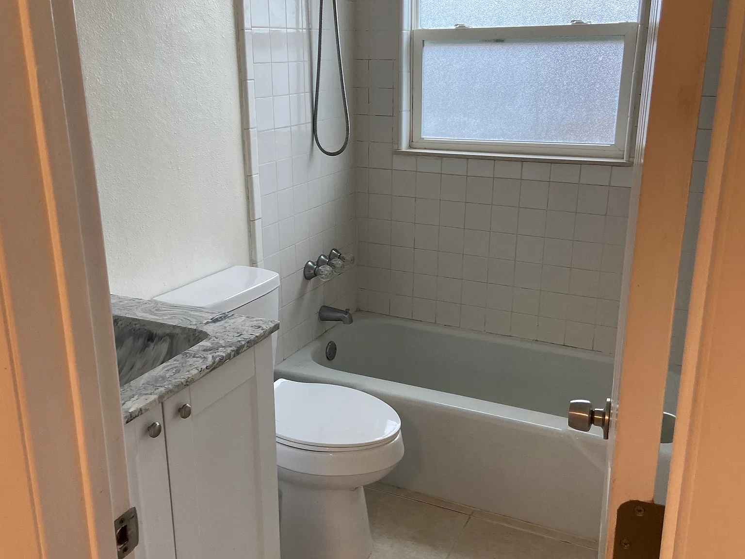 2 bed, 740 sqft, $1,350 — Photo 4