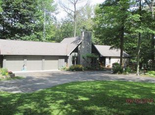 10545 Robin Dr, New Paris, OH 45347