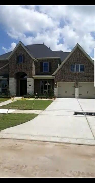 1st image of 1918 Thomas Smith Ct