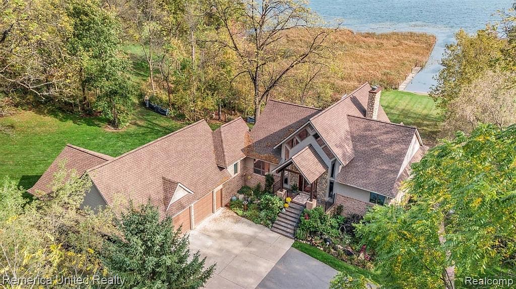 4361 Cedar Lake Rd, Howell, MI 48843 Zillow