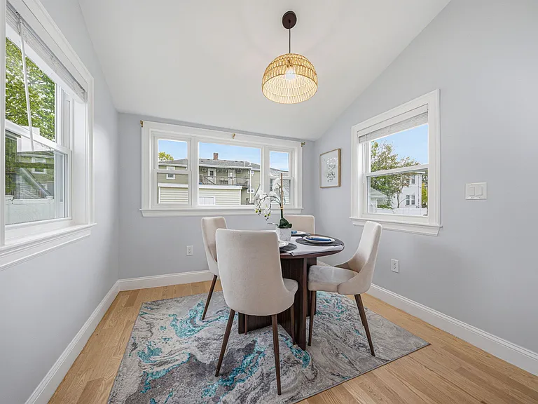 30 Arnold St — Photo 10