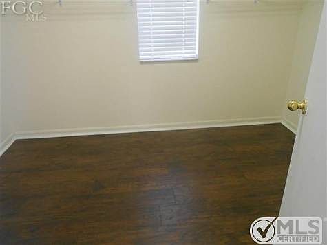 4th image of 8081 Allamanda Ct