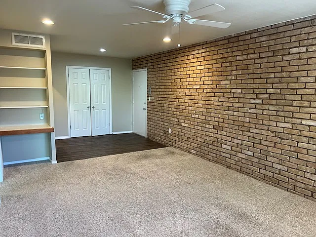 4100 Apartments — Photo 11