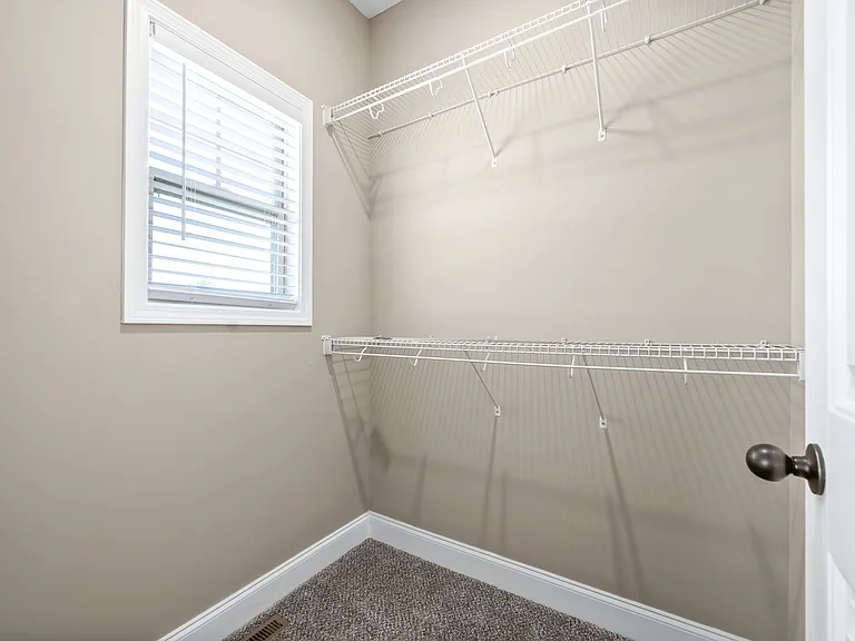 172 Dundee Dr — Photo 21
