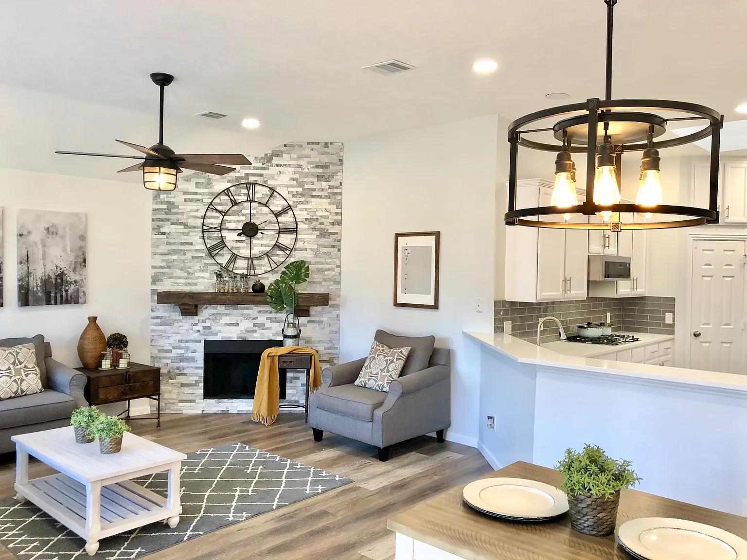 806 Wind Elm Dr — Photo 4