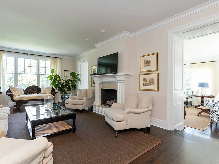 25 Tiffany Way — Photo 8