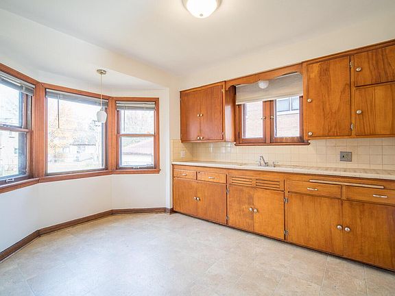 4th image of 5908 W Roosevelt Dr