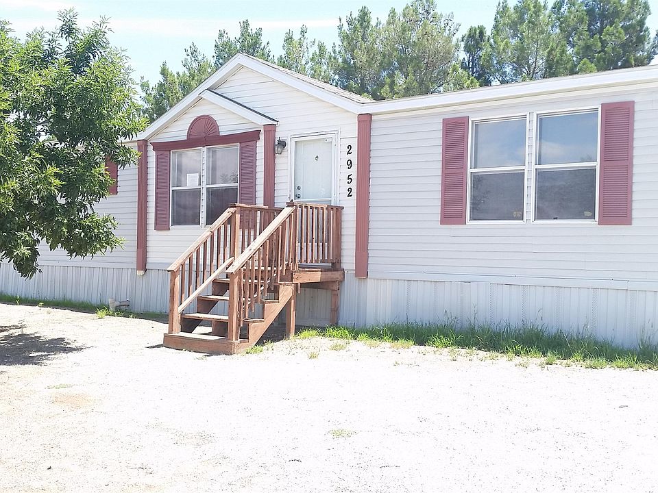1st image of 2952 Burgers Dr