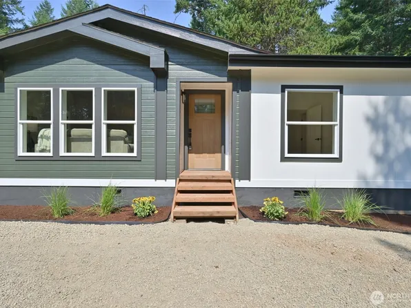 5189 SW Paradise Lane, Port Orchard, WA 98367