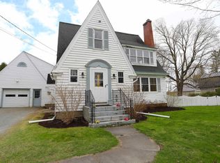 93 Main St, Derby, VT 05829