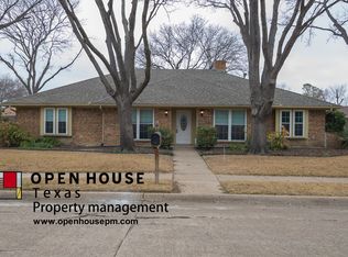 1012 Nottingham Dr, Carrollton, TX 75007
