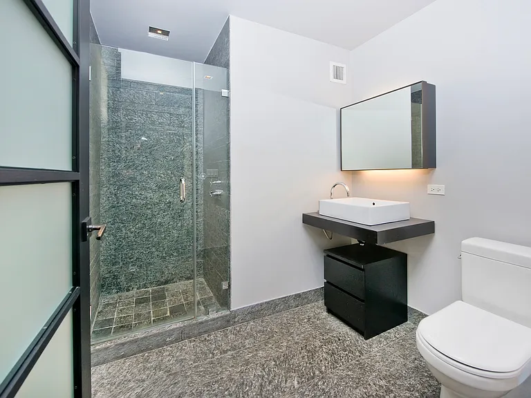 20 Pine St #602 — Photo 17