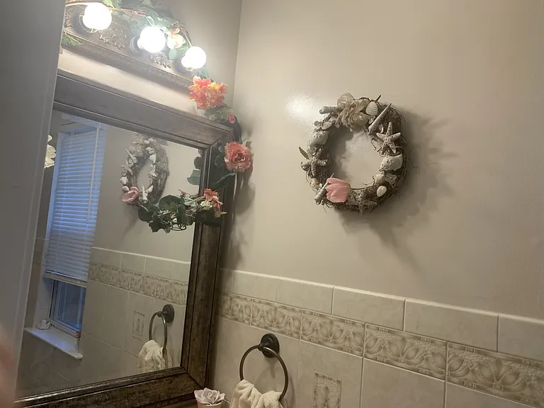227 Lindsey Ct #1 — Photo 105