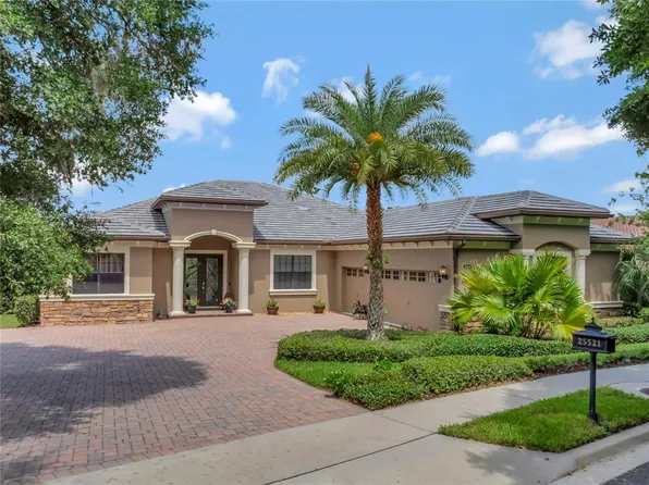 25521 High Hampton Cir, Sorrento, FL 32776