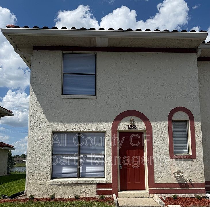 1st image of 1625 Long Ridge Ct