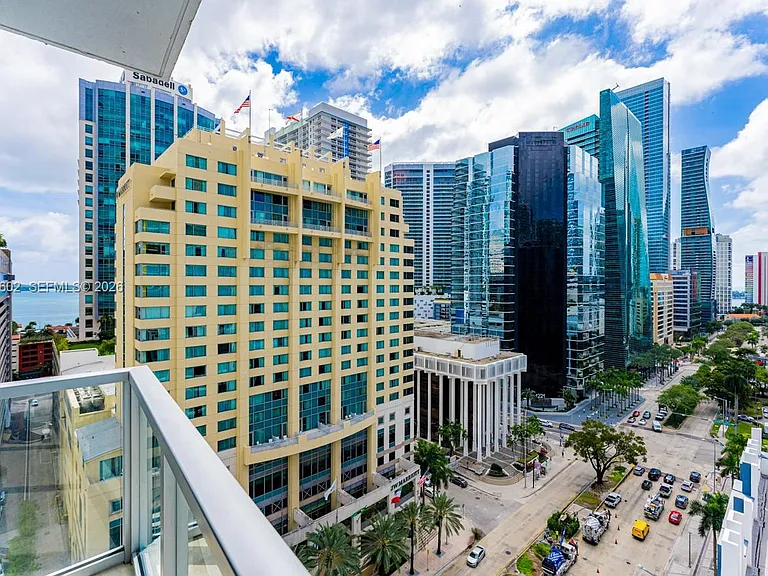 1060 Brickell Ave #1507 — Photo 38