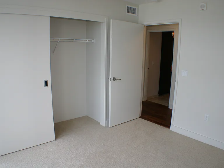 1189 Waimanu St #11 — Photo 11