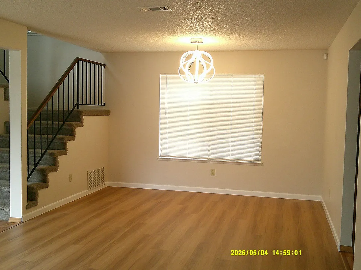 Building Photo - 1777 Daniel Ct