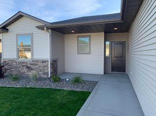 602 Mistilyn St, Buhl, ID 83316