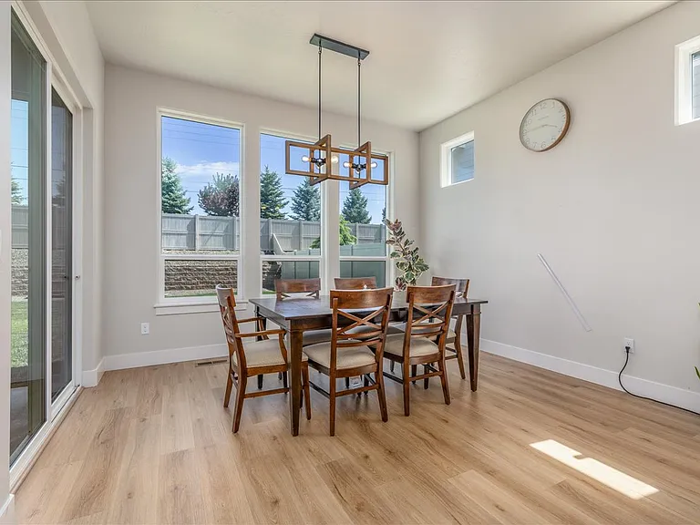 5562 S Zaivcla Ave — Photo 27