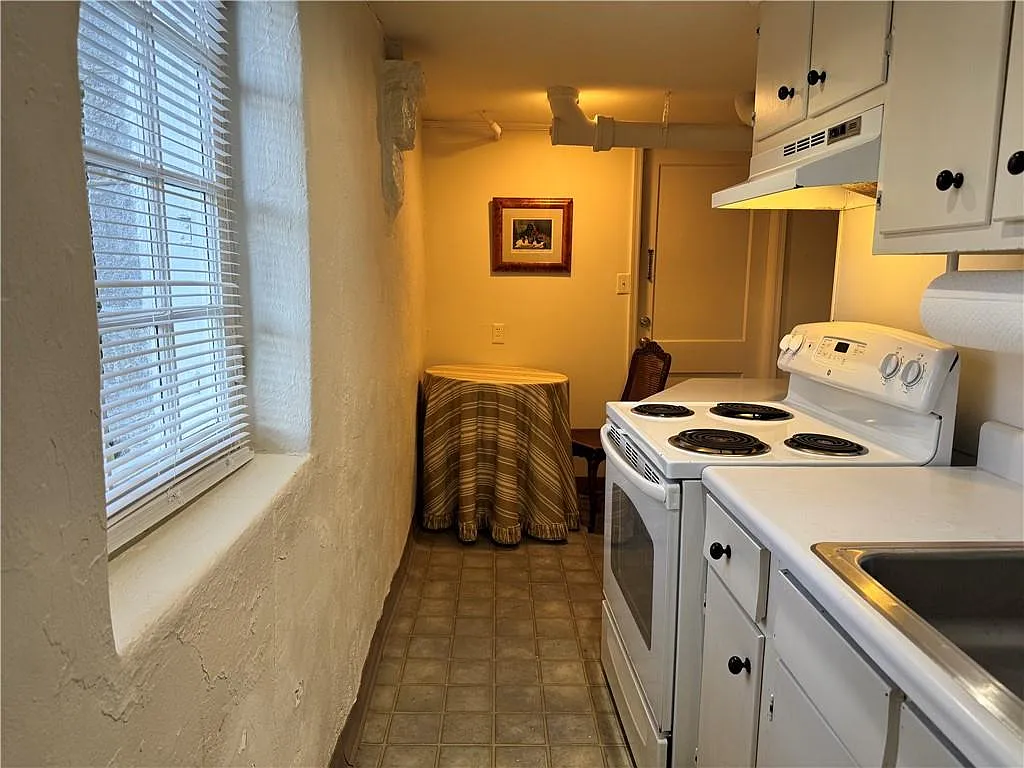 1 bed, 1.0 bath, 600 sqft, $1,375 — Photo 4