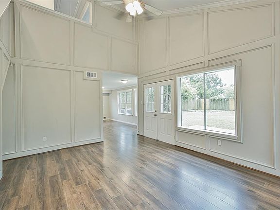 5th image of 7502 Tetela Dr