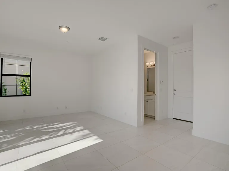 5113 Beckman Ter — Photo 5