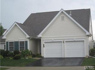 5 Kelso Rdg, Easton, PA 18045